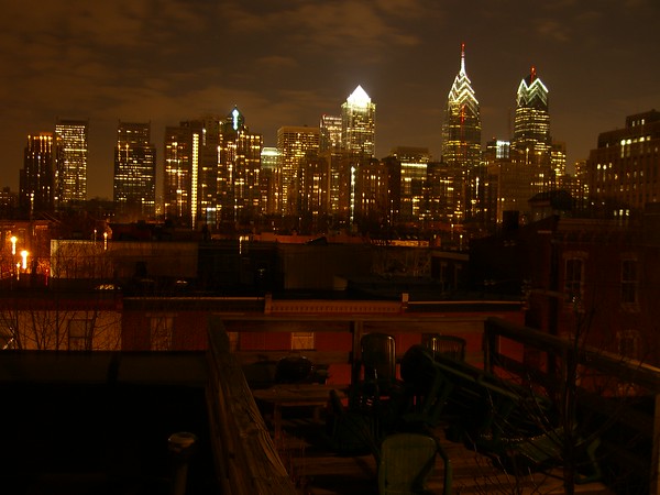 David Huting > City Lights, Philadelphia
December 2005